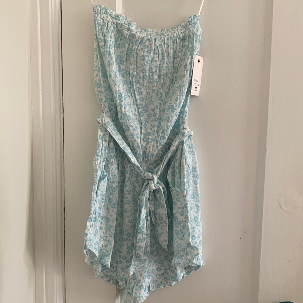 NWT Billabong floral romper